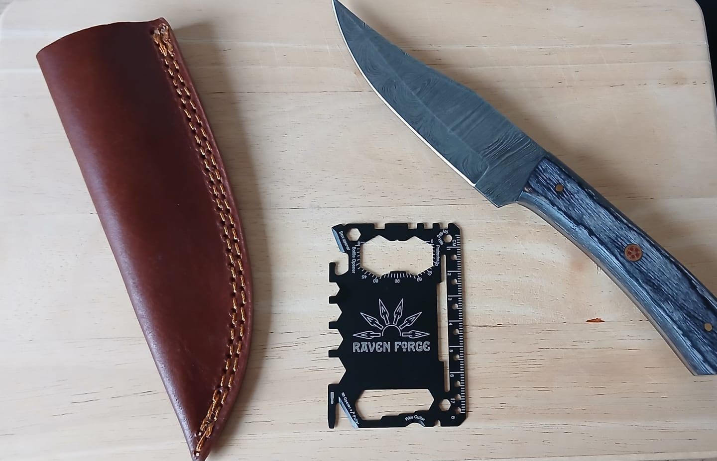 Customer photo review of Mystery Damascus Knife