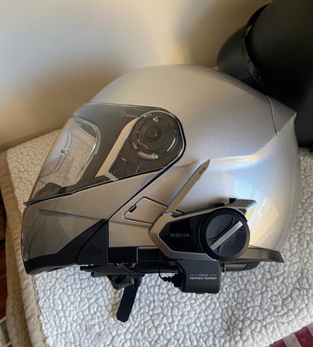 Customer photo review of Daytona Glide Modular Motorcycle Helmet - DOT Approved, Bluetooth Ready, Dual Visor, Men/Women/Youth - Dull Black