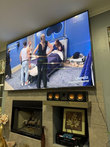 Customer photo review of Modern 3" Thick Floating Shelves