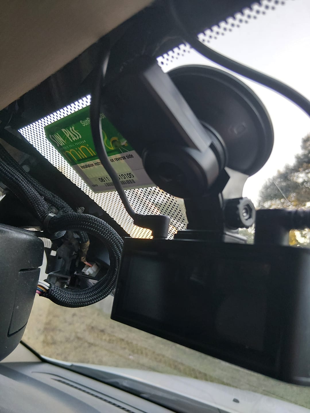 Customer photo review of Redtiger F7N/F17 Dash Cam Suction Mount with GPS Module