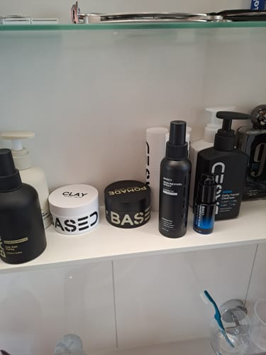 Customer photo review of Under Eye Elixir