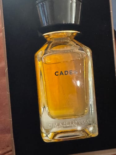Customer photo review of Omanluxury Caden