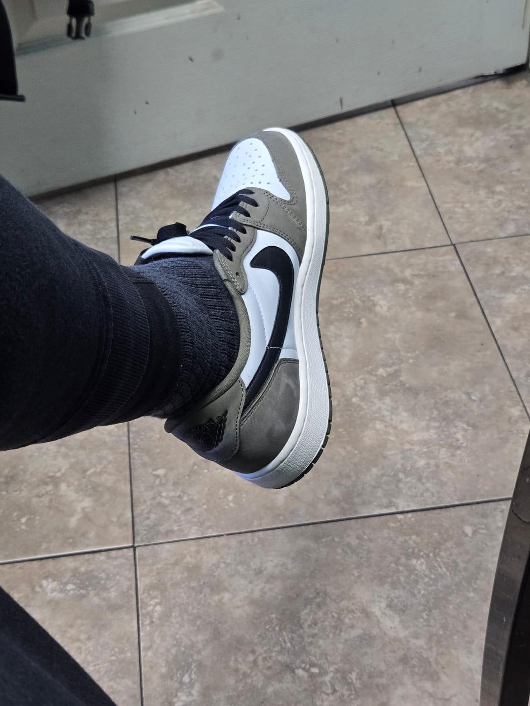 Customer photo review of Air Jordan 1 Retro Low "Medium Olive" - Men's