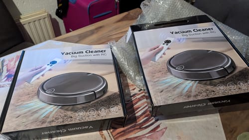 Customer photo review of HOME BUDDY –  3 in 1 Saugroboter mit Wischfunktion