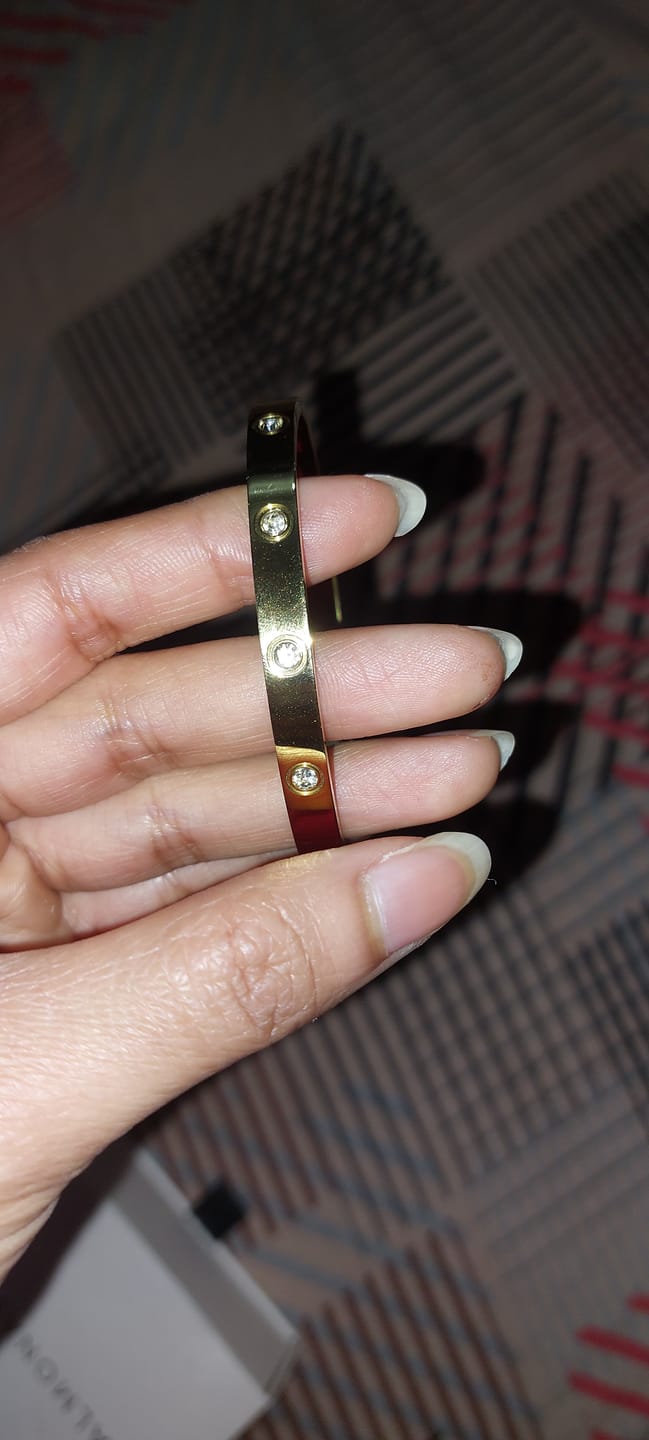 Customer photo review of Dazzling Stone Bangle Bracelet