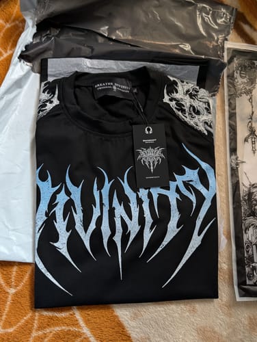 Customer photo review of Void Tech™ Infernal Short sleeve Compression [FROST]