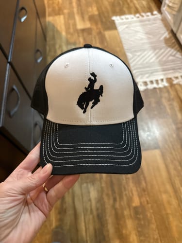 Customer photo review of [12 Pack] Embroidered Trucker Hats