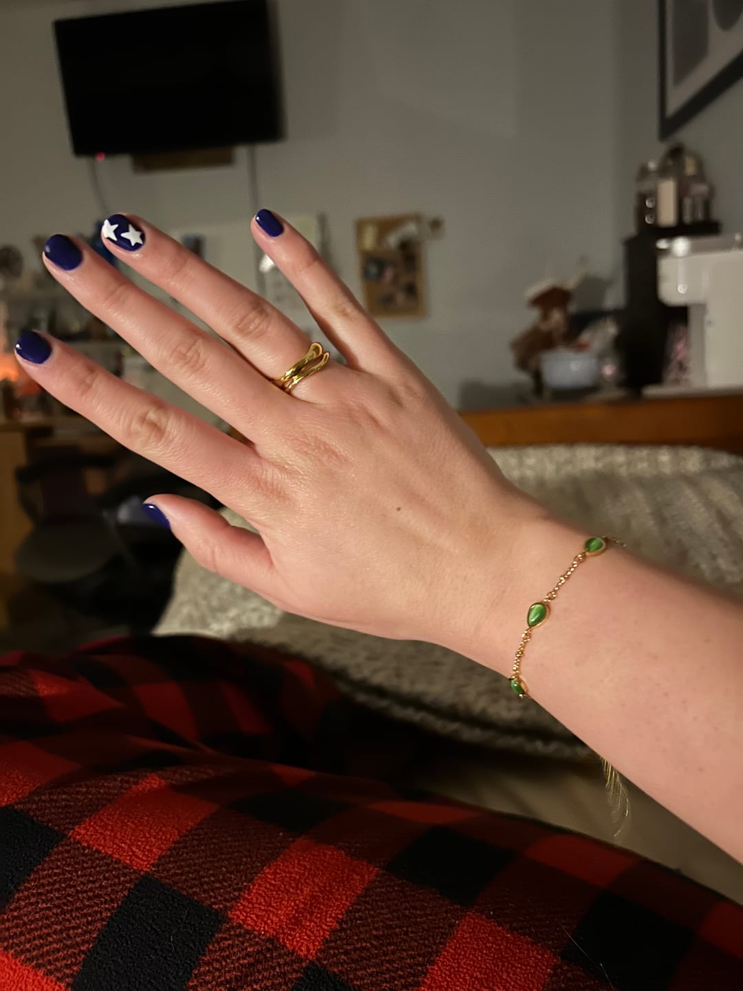 Customer photo review of Madison Wave Ring Set