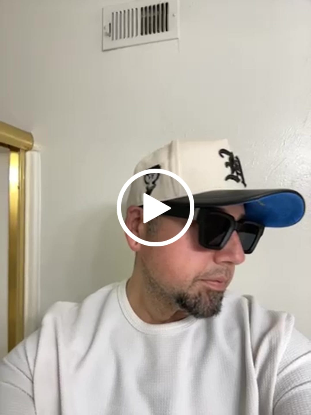 Customer video review of Brown & Black Sueded Brim Hope Hat