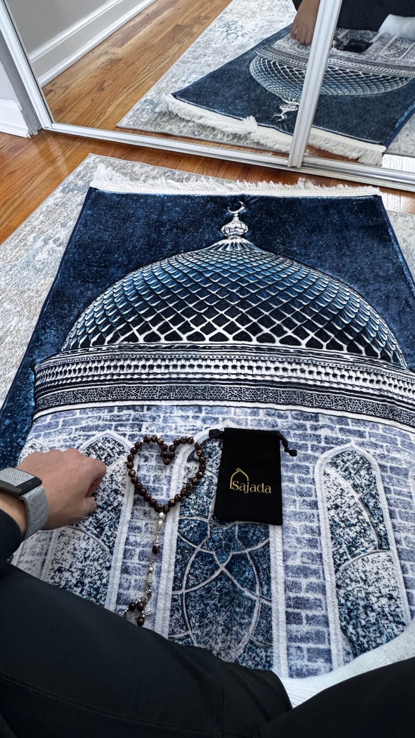 Customer photo review of Crystal Dome  Padded Prayer Mat