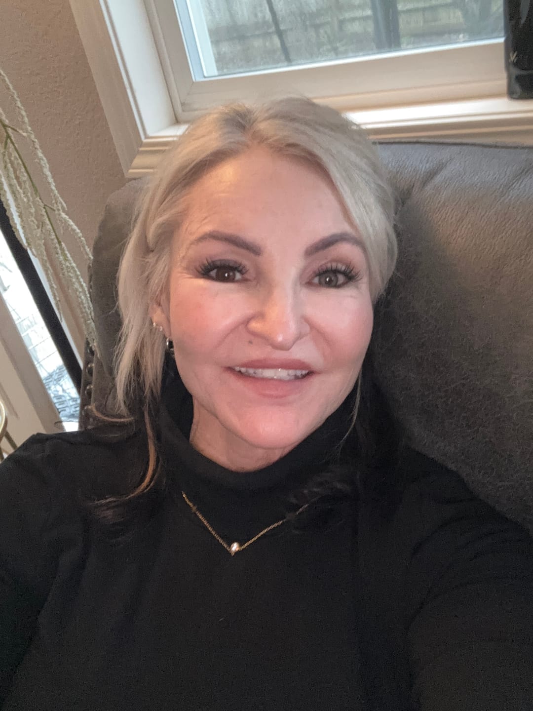 Customer photo review of Carrie® Clover Chain