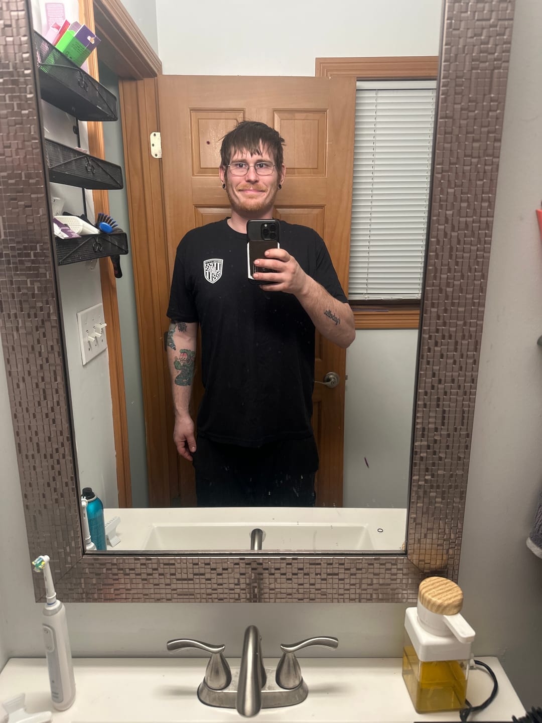 Customer photo review of 80Eighty® Legacy Shirt