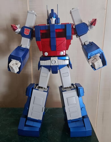 Customer photo review of Fantastic Model Fanstoys FM02 FM-02 Margh ( Fans Toys G1 Ultra Magnus) 30cm / 11.8"