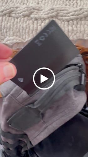 Customer video review of SPOTMINDERS. Tracking Card PRO