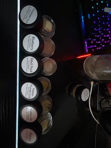Customer photo review of Alaskan Thunder Fuck | THCA Badder