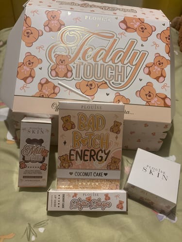 Customer photo review of The Teddy Bear Mystery Bundle