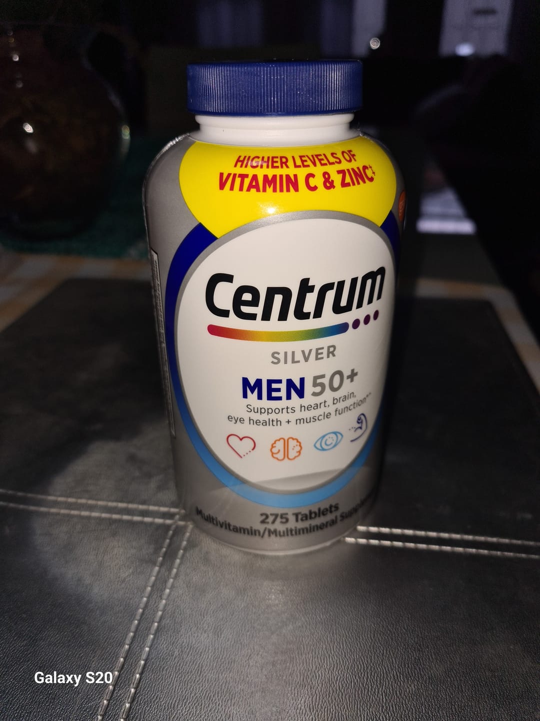 Customer photo review of Centrum Silver - Multivitamina para Homens acima de 50 anos (275 Caps)