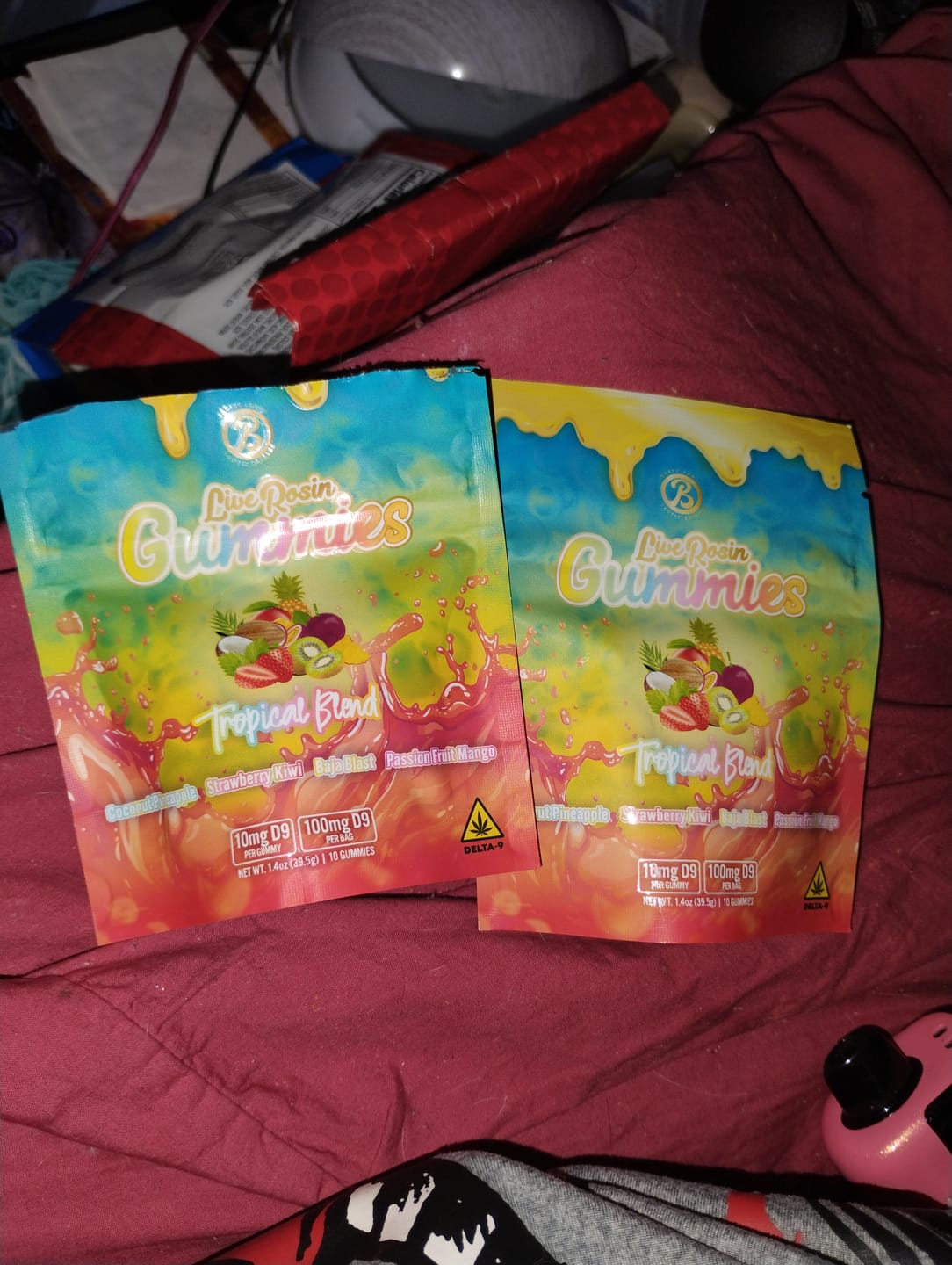 Customer photo review of Tropical Blend Live Rosin Gummies