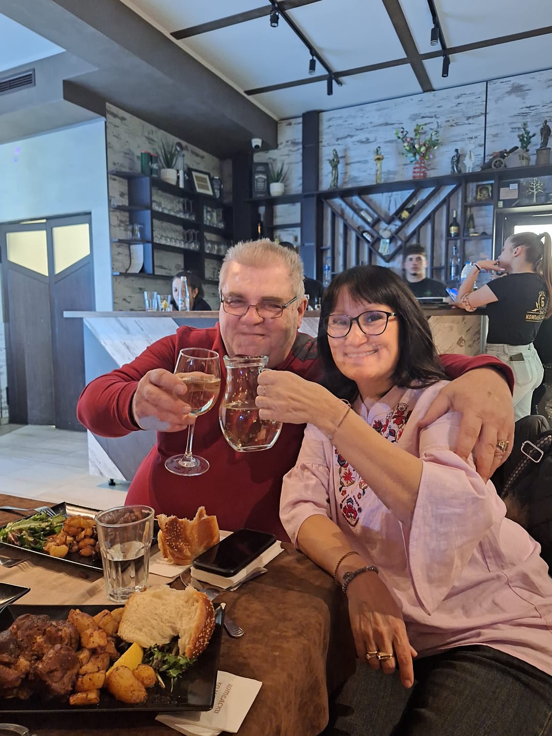 Customer photo review of Дамска риза "Самоковска"