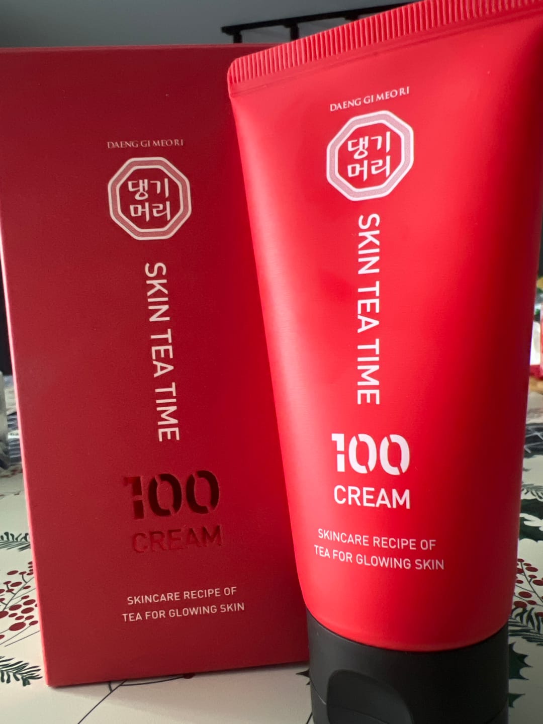 Customer photo review of Хидратиращ крем Шизандра против бръчки с фитоестрогени Doori Skin Tea Time 100 Cream