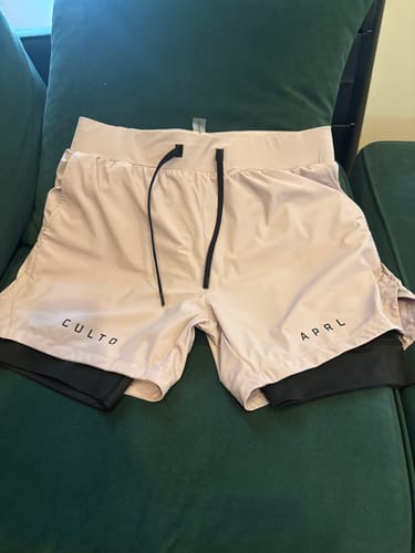 Customer photo review of Core-Vent Liner Shorts 2.0 - Purple Gray
