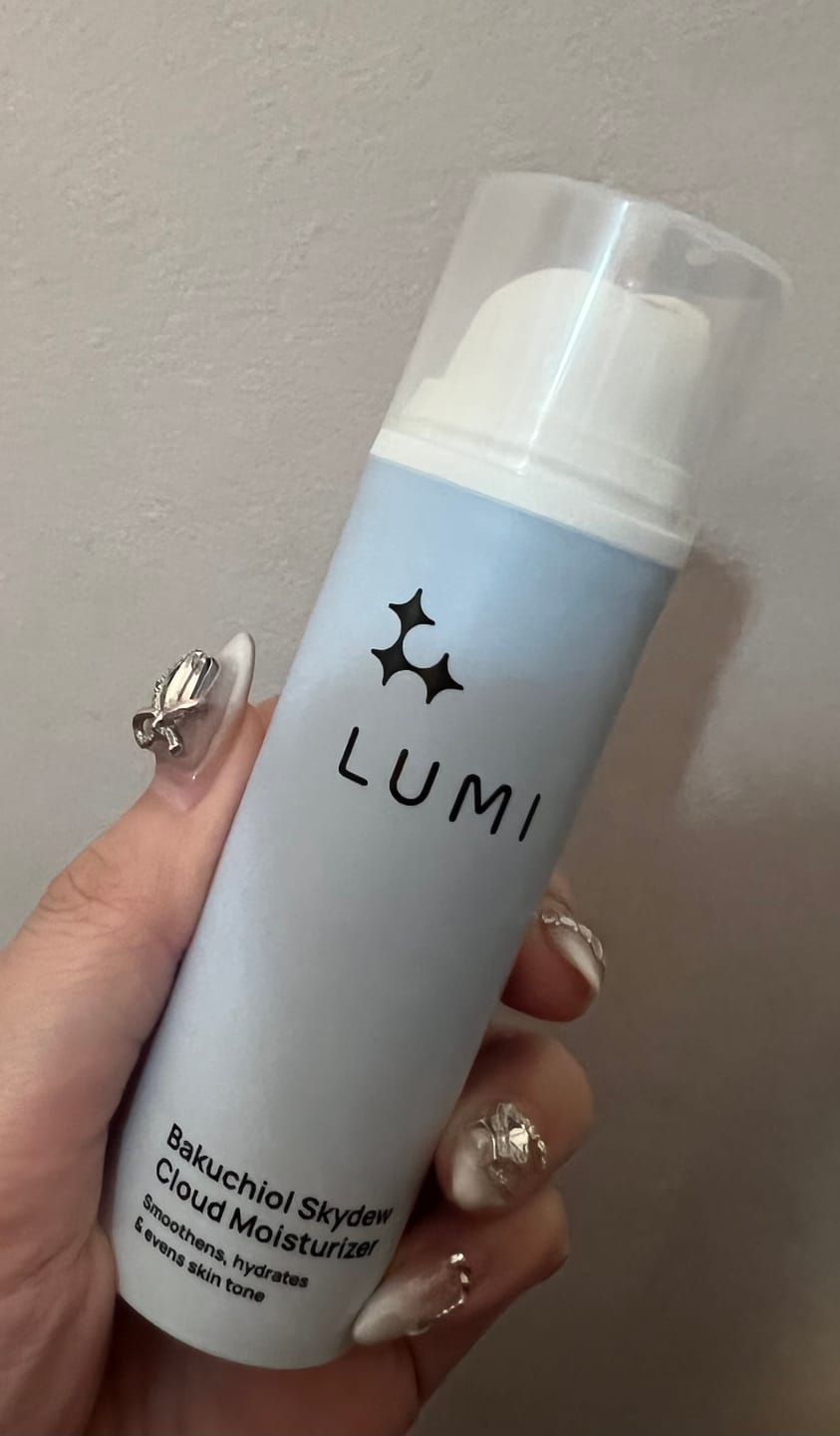 Customer photo review of Bakuchiol Skydew Cloud Moisturizer