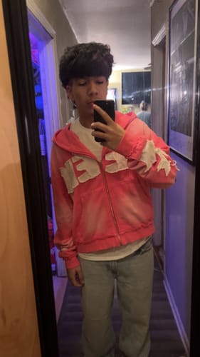 Customer photo review of SEEK ZIPUP