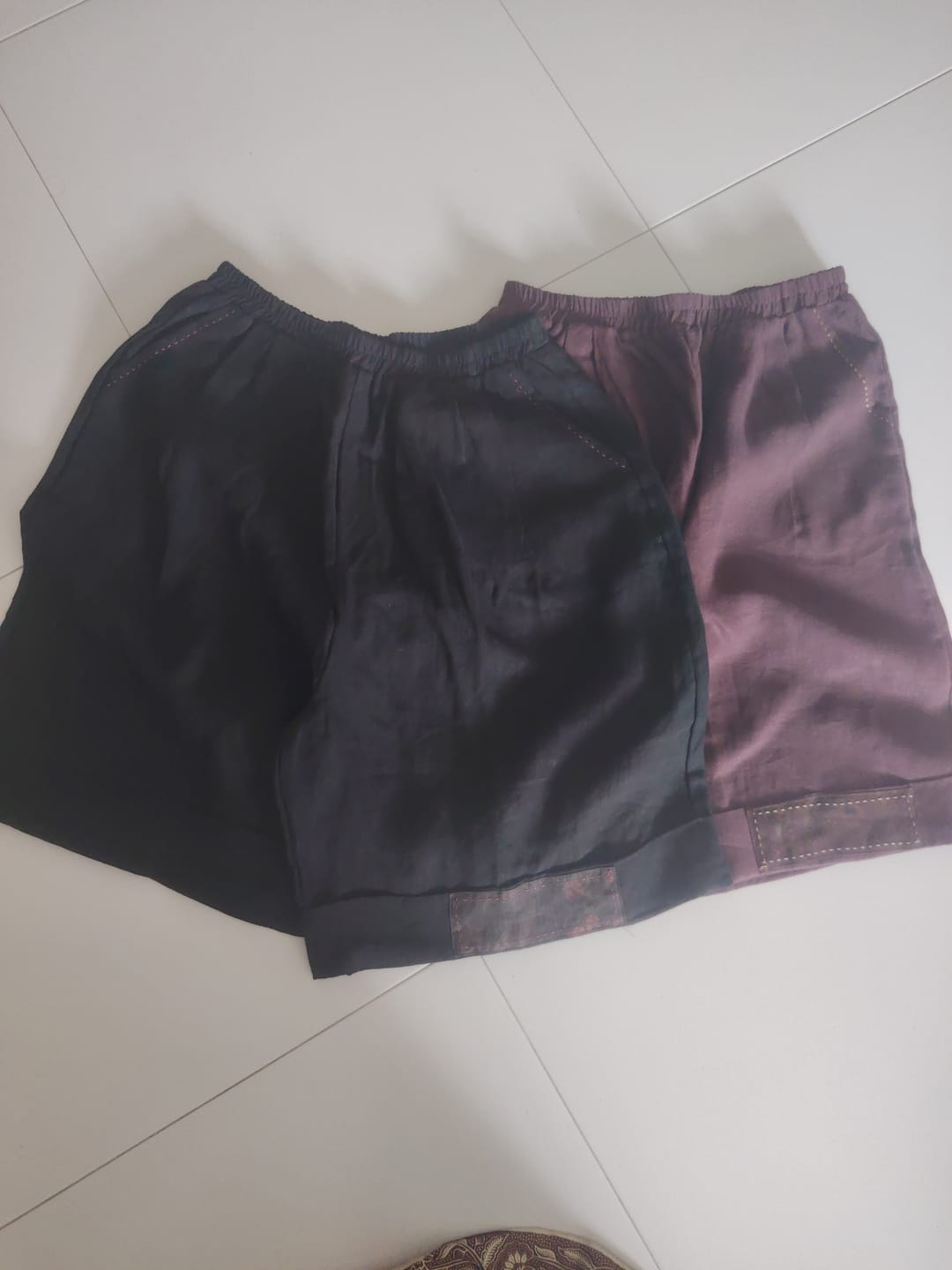 Customer photo review of Women Vintage Patch Stitching Loose Short Pants