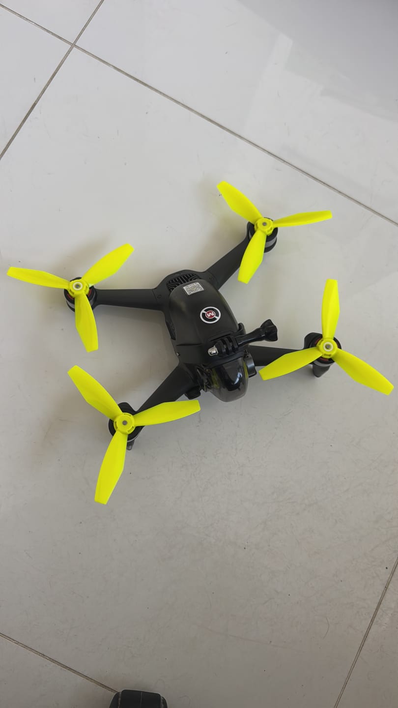 Customer photo review of DJI FPV Ludicrous Upgrade Propeller Set x4 Electric