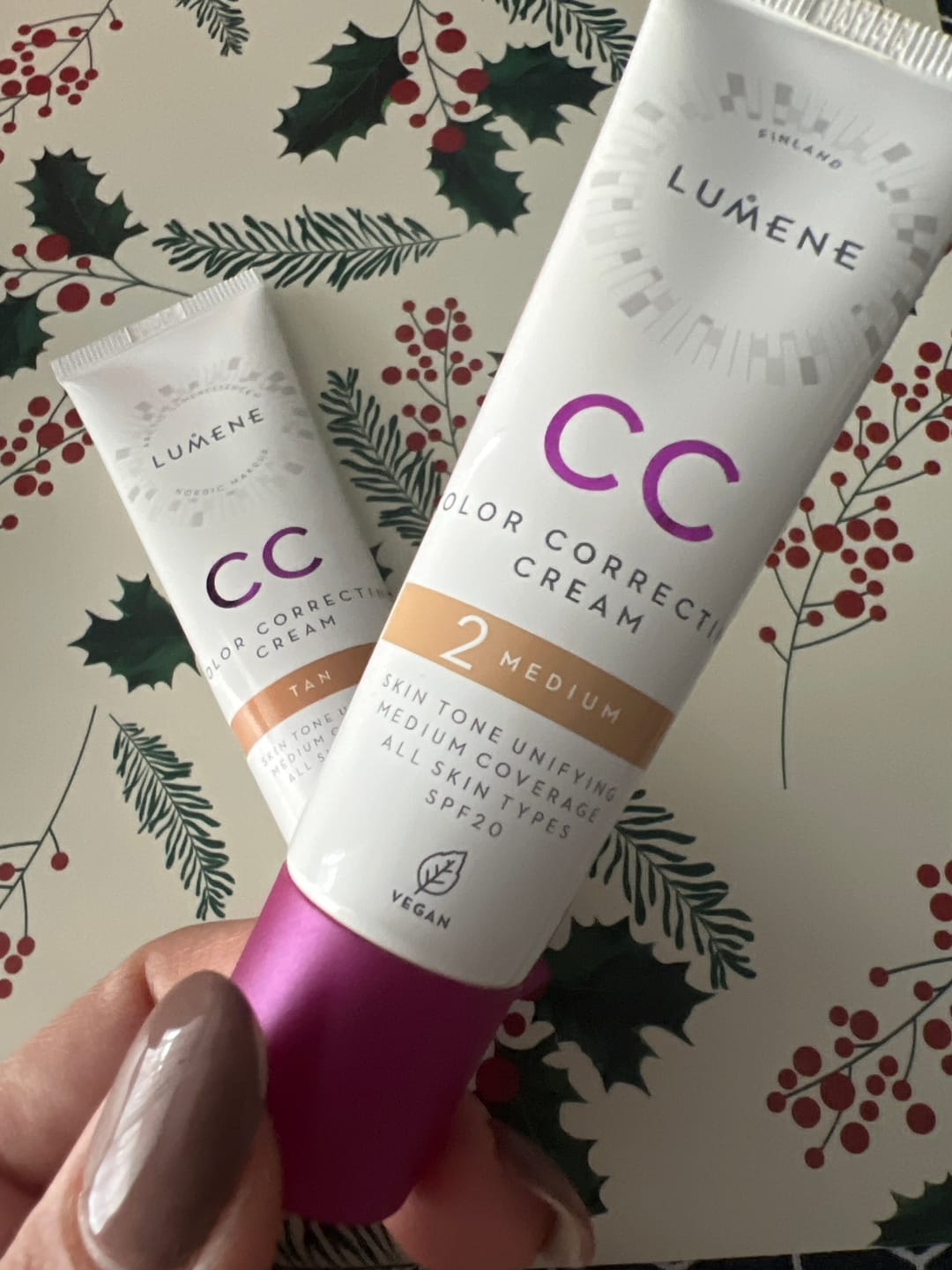 Customer photo review of Lumene CC cream - Веган CC Крем "Абсолютно съвършенство" 7в1 SPF 20