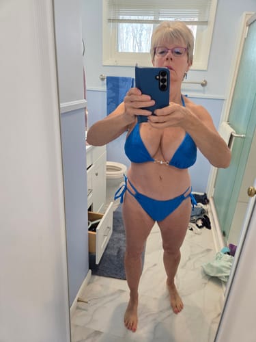 Customer photo review of Seamolly Recycled Fabric Floral Jacquard Lace Trim Halter Triangle Bikini Set