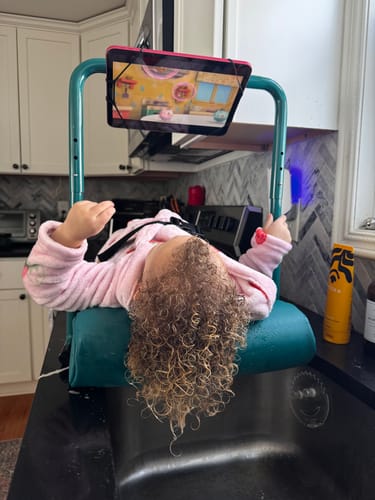 Customer photo review of Shampoo Mat® Deluxe