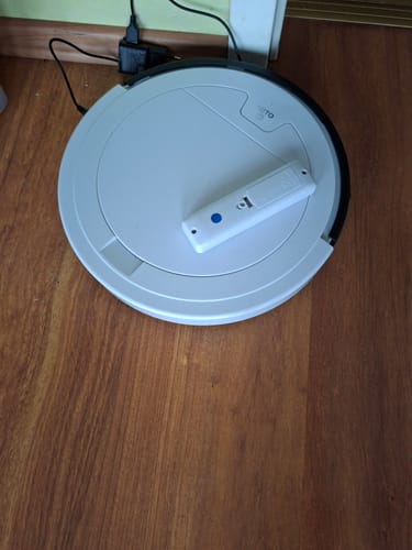 Customer photo review of HOME BUDDY –  3 in 1 Saugroboter mit Wischfunktion