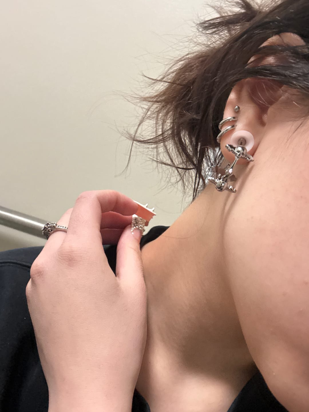 Customer photo review of TRIPLE DYT HOOP EARRING