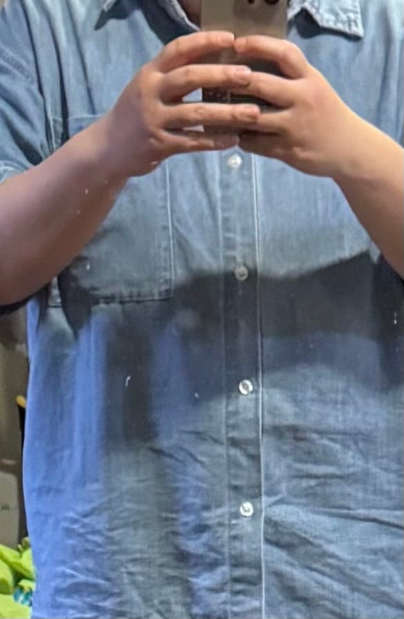 Customer photo review of HFA Men’s Oversized Short Sleeve Denim Shirt