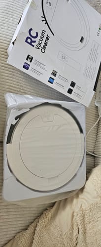 Customer photo review of HOME BUDDY –  3 in 1 Saugroboter mit Wischfunktion