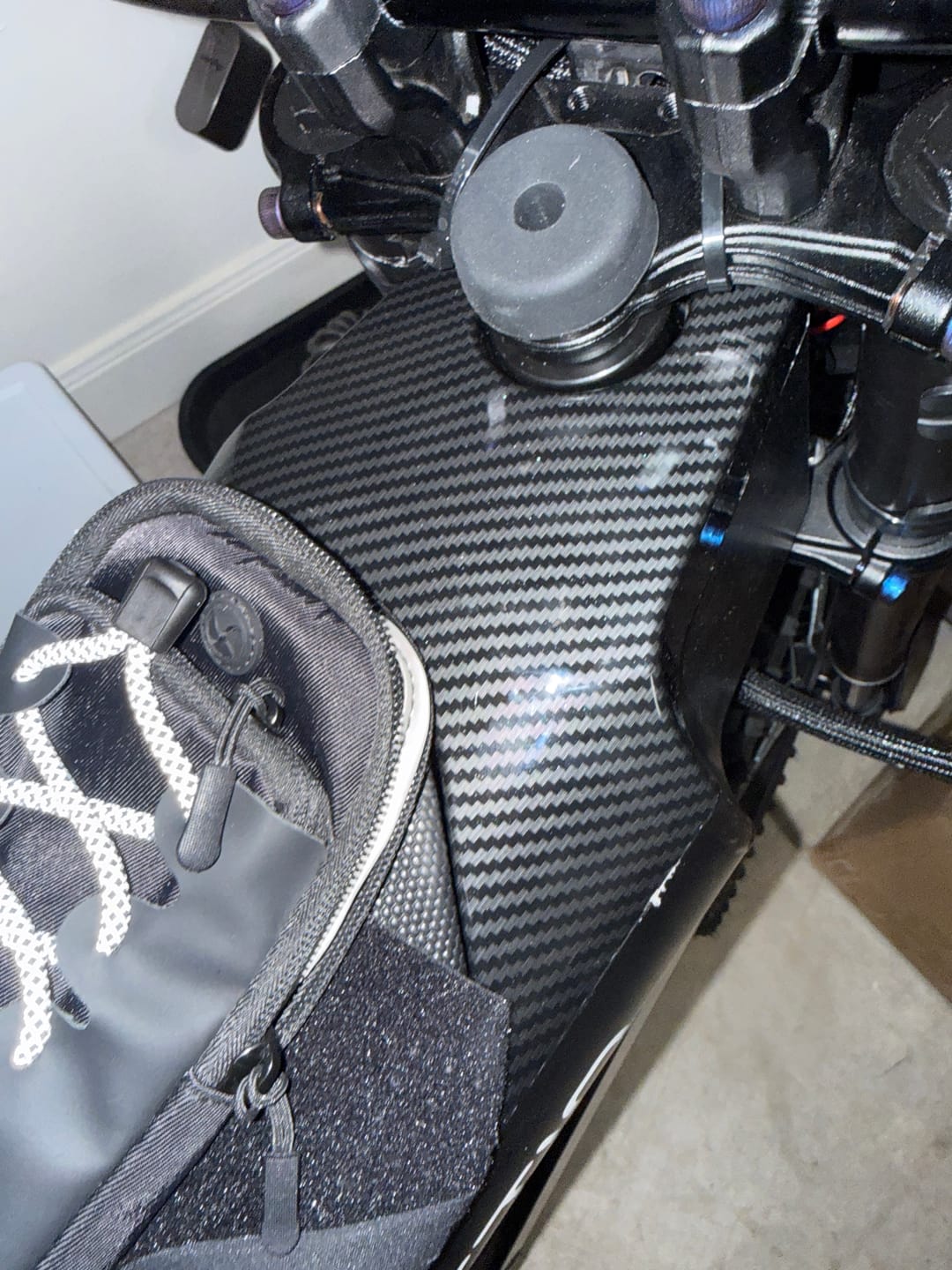 Customer photo review of Tuttio Carbon Fiber Frame Cover
