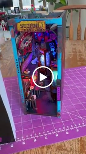 Customer video review of Neo Ramen MiniAlley – A Cyberpunk DIY Diorama Booknook (Ship Early FEB 2026)