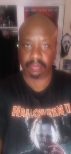 Customer photo review of Halloween II: Operating Room T-Shirt