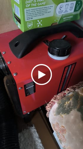 Customer video review of Super Silent Oil Pump 12V 22ml