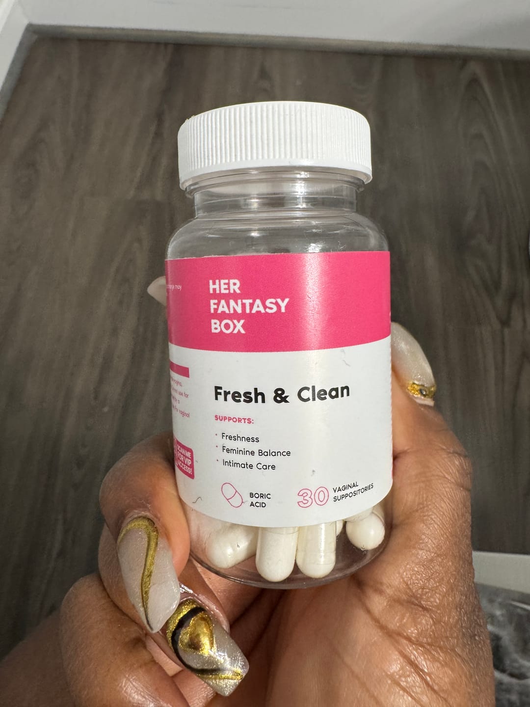 Customer photo review of Fresh & Clean pH Balancing Boric Acid Vaginal Suppository