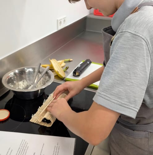 Customer photo review of Wolimbo Kurze Schürze mit Namen bestickt 68x77cm UNISEX