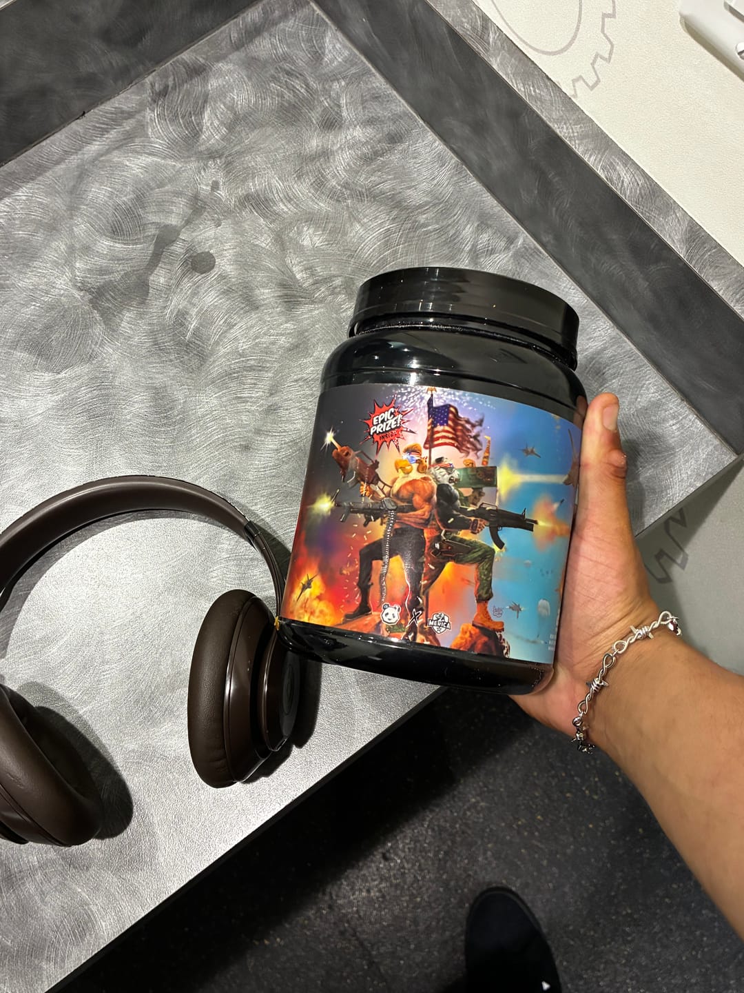 Customer photo review of First Blood - Sour Blue Raspberry (Blue Angels) Limited Edition