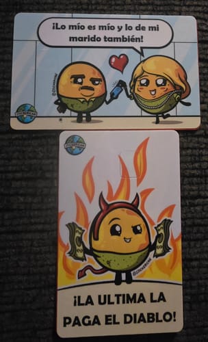 Customer photo review of La Última La Paga el Diablo - Sticker para Tarjeta de Crédito