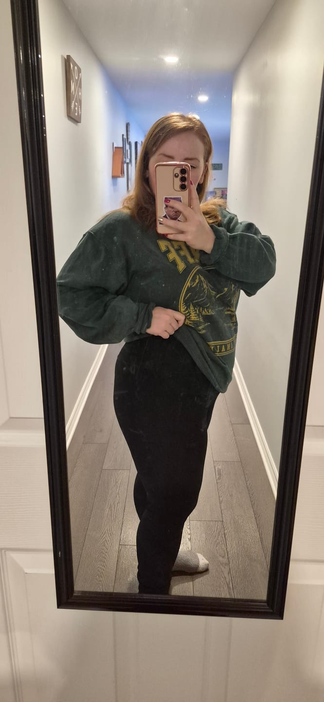 Customer photo review of Ribbed Leggings