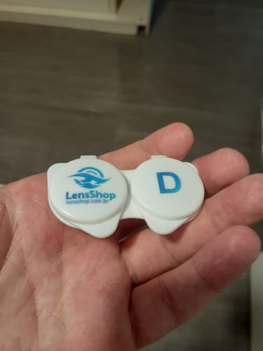 Customer photo review of Estojo para Lentes de Contato Gelatinosa ou Rígida Cores Diversas