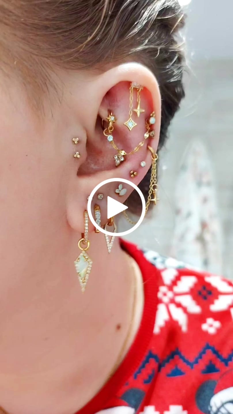 Customer video review of AURA Mini Opal Pavé Kite Charm