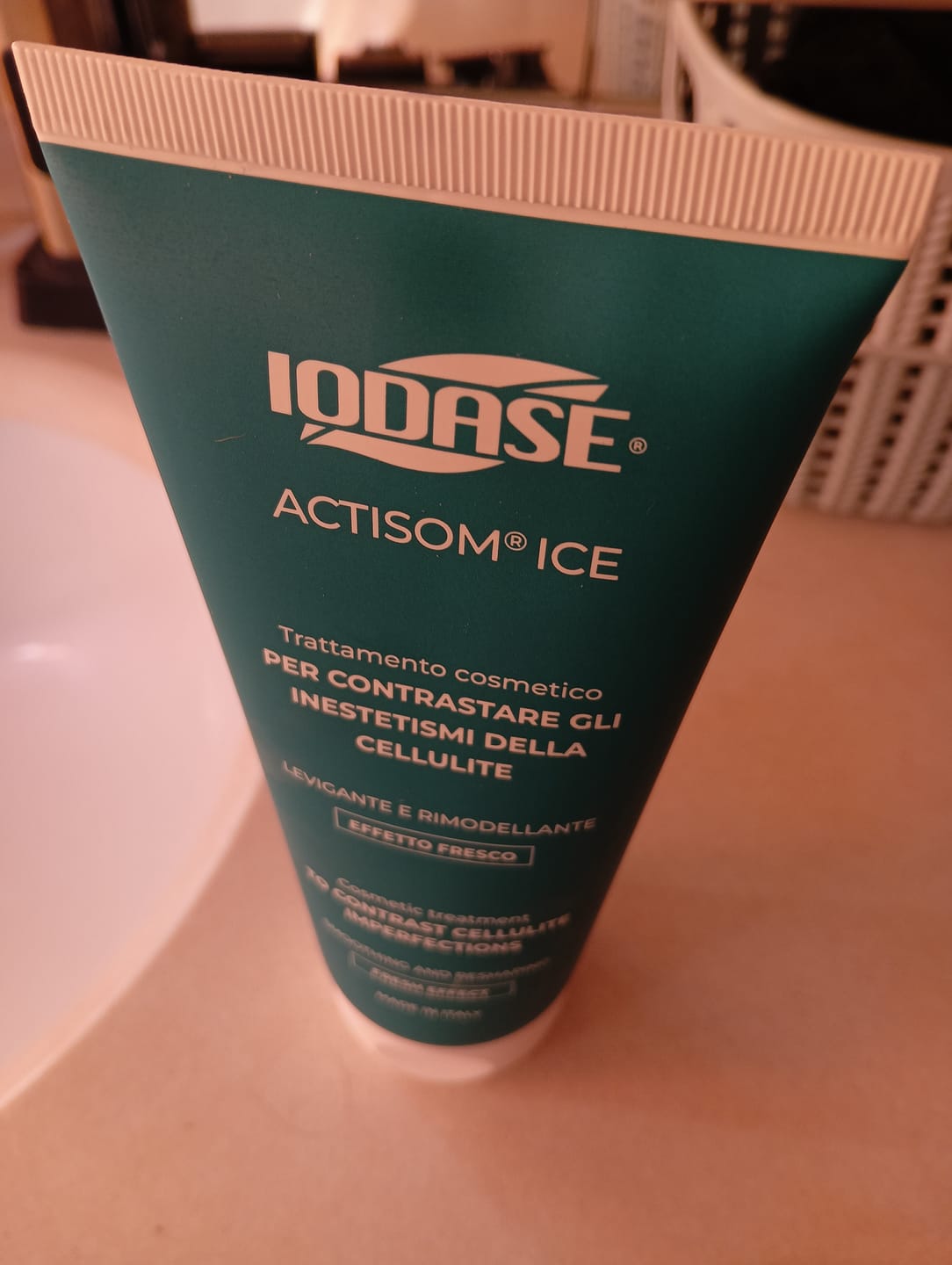 Customer photo review of Crema cellulite effetto fresco