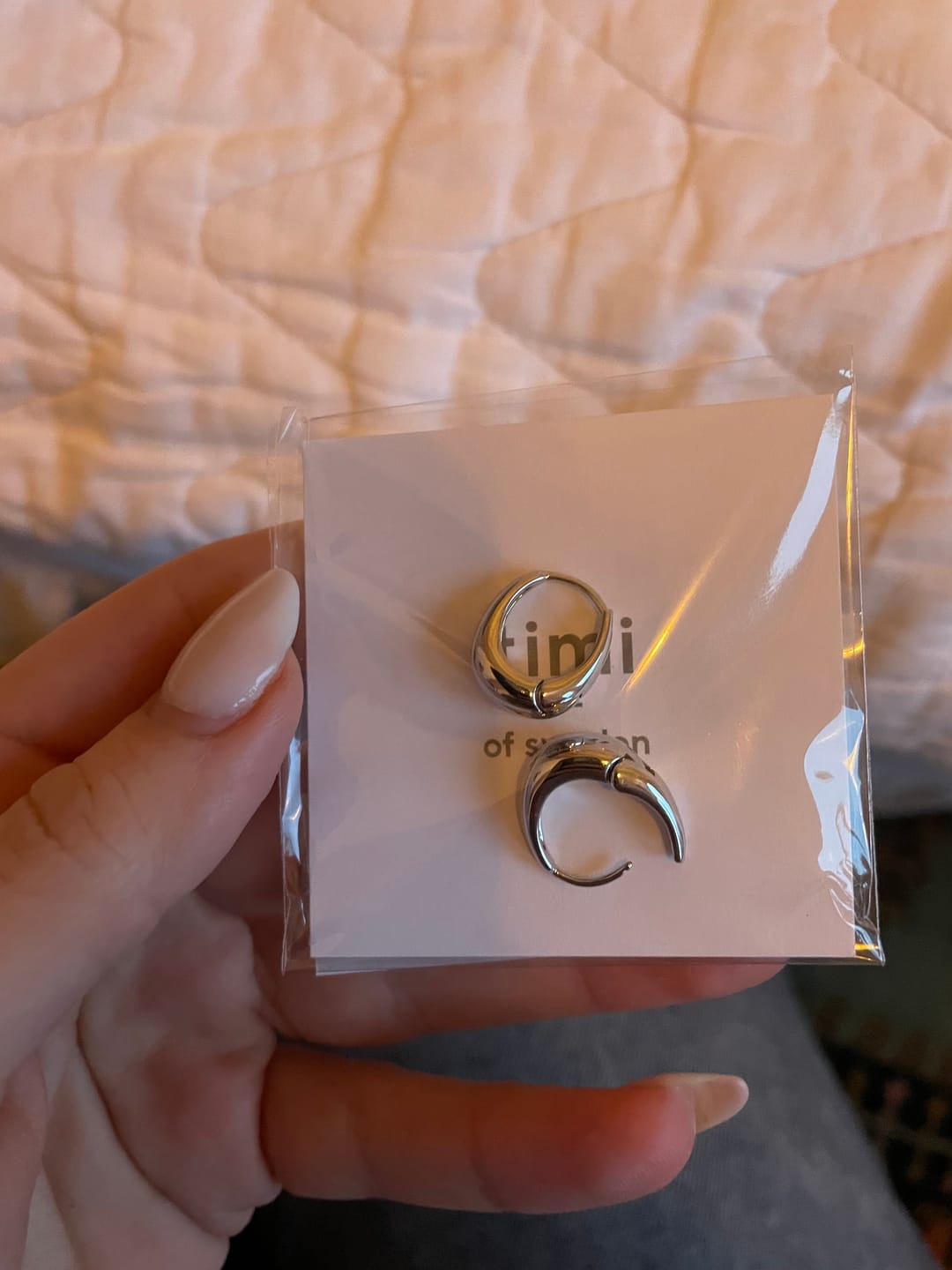 Customer photo review of Hedvig - Classic Wide Hoop Earring Stainless Steel