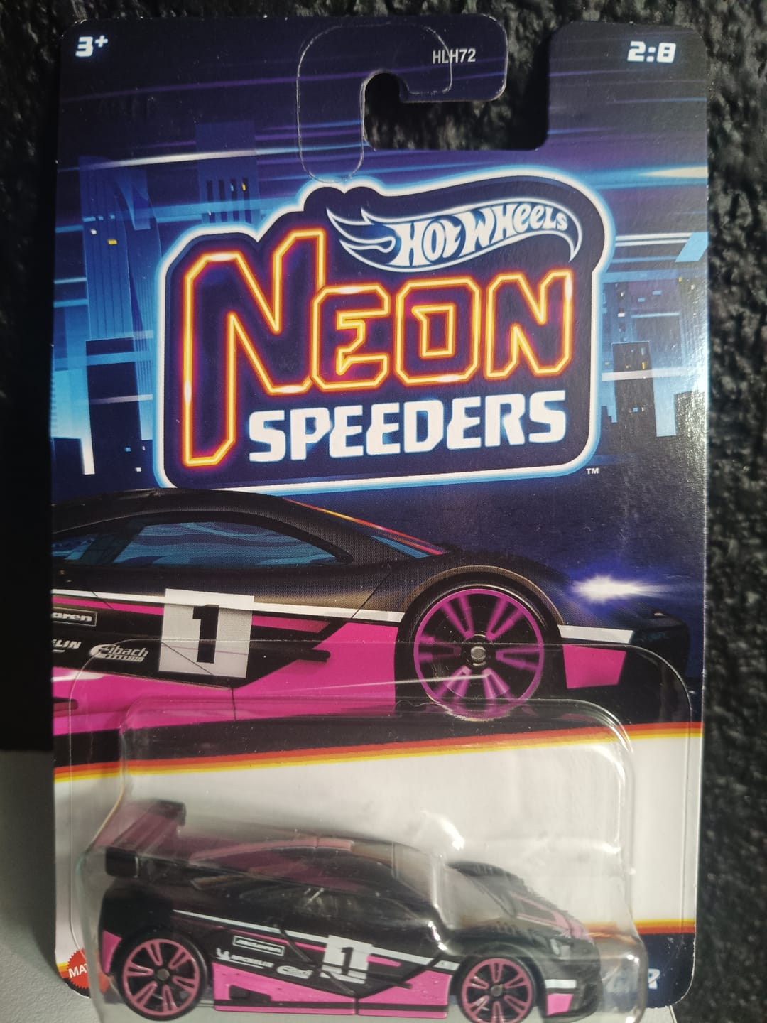 Customer photo review of Hot Wheels (Neon Speeders) - '70 Chevy Chevelle